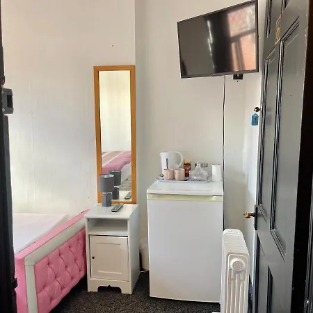 Habitación en casa particular Bs11 Bristol